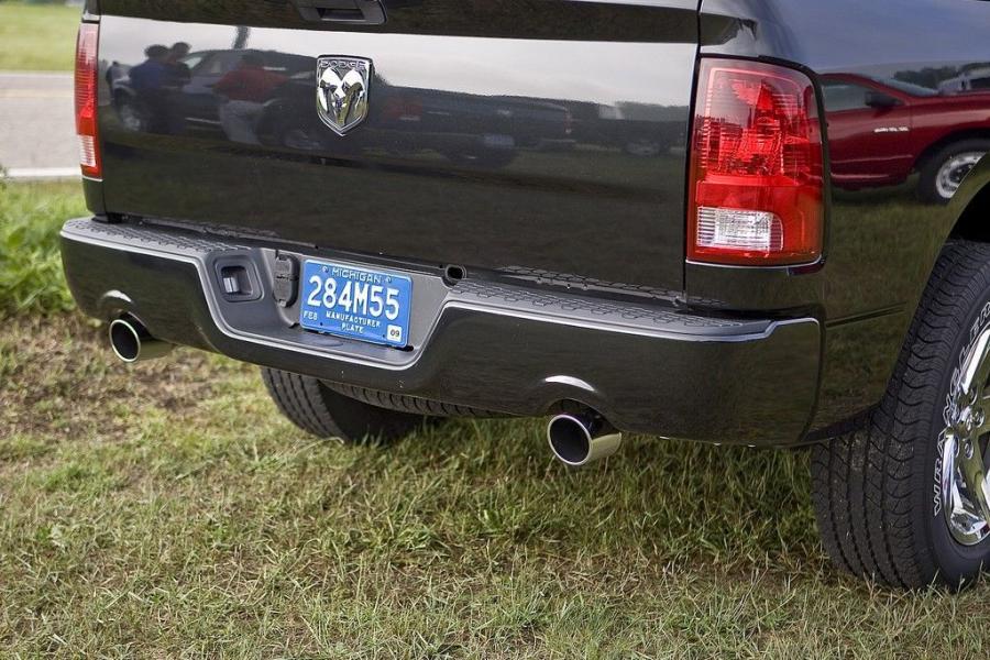  Dodge Ram 1500 RT 2009 года  (фото 25 из 30)